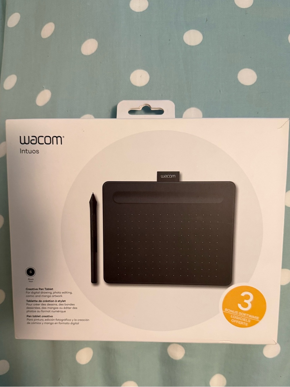Wacom Intuos Graphic Tablet - Black